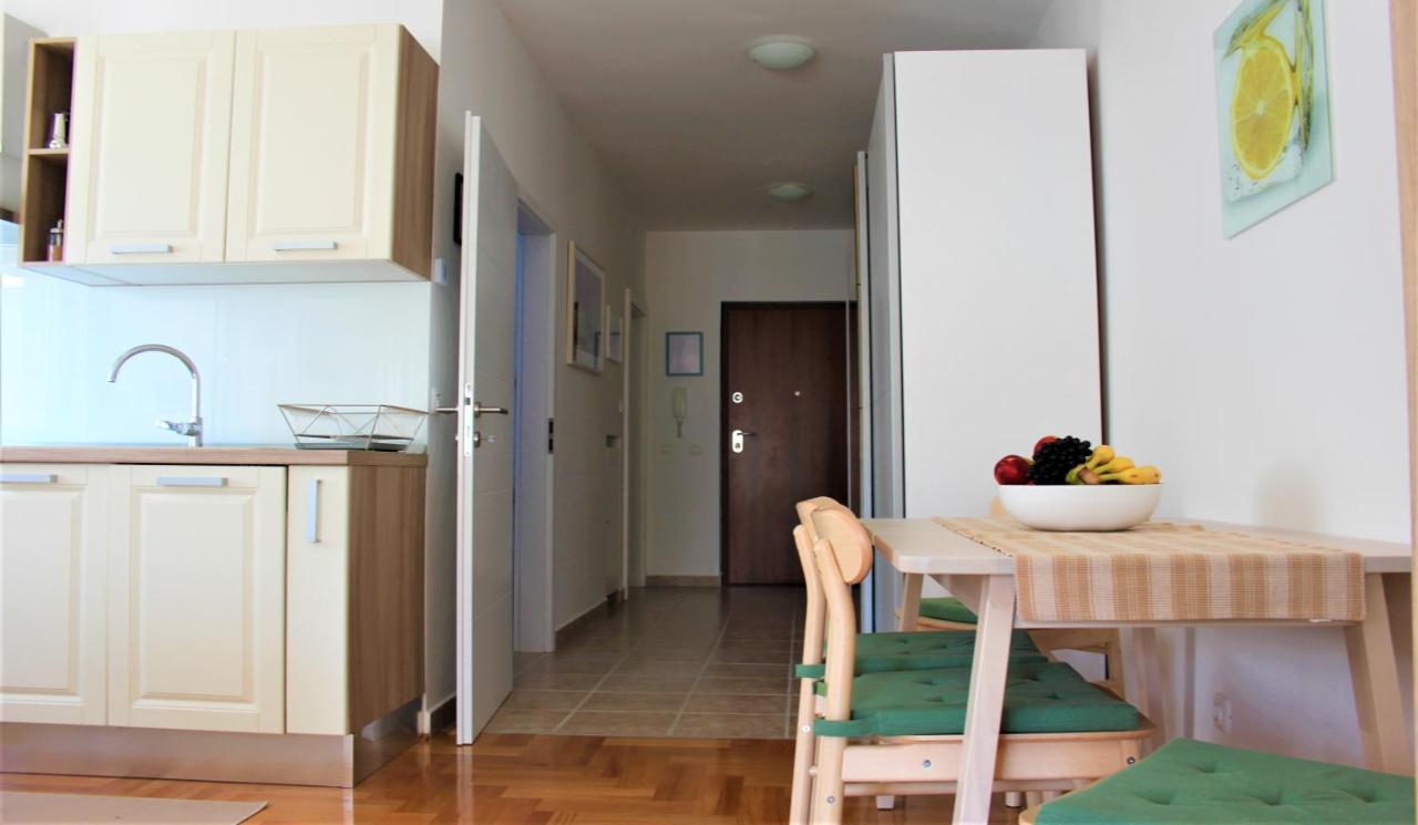 Appartement Adris - Private Parking *