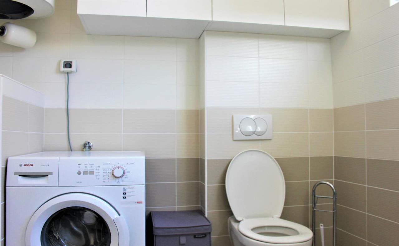 Appartement Adris - Private Parking Zadar